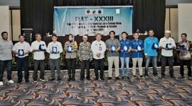 Foto Bersama Usai Penerimaan Plakat dari TKBM Pelabuhan Ternate