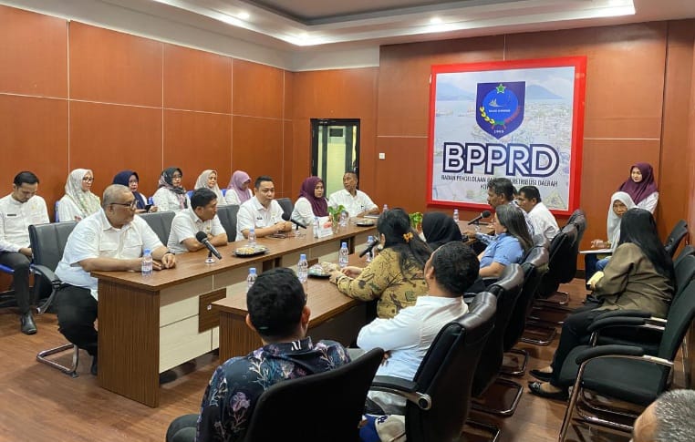 DPRD Halmahera Utara dan BP2RD Kota Ternate Bahas Peningkatan PAD. (Dok. BP2RD)
