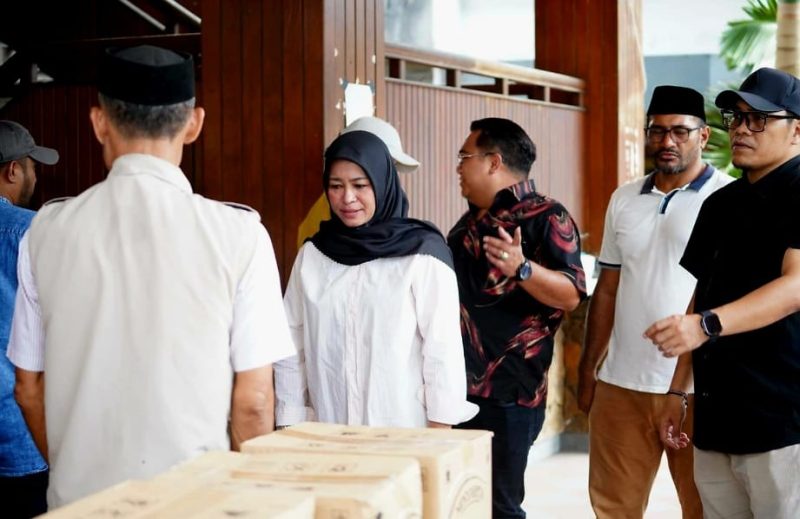 DPRD Kota Ternate Salurkan Bantuan untuk Korban Gempa di Kecamatan Pulau Batang Dua. (Istimewa)