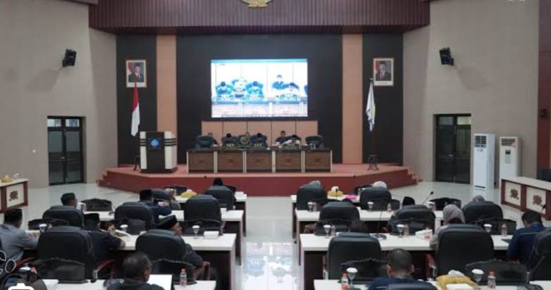 Rapat Paripurna ke III dan IV masa sidang ke-2 Tahun 2026. (RakyatMu)