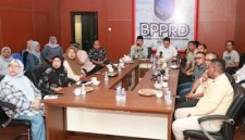 Rapat Koordinasi ETPD di ruang rapat Kantor BP2RD Kota Ternate. (Istimewa)