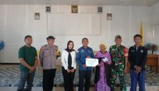 Penyaluran BLT DD Desa Lohobbuba (Istimewa)