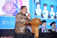 Sekda Kota Ternate, Dr. Rizal Marsaoly Menyampaikan Sambutan di Acara Wisuda Diploma III Program Studi Kebidanan Angkatan II Akbid Cahwala Maluku Utara Tahun 2026