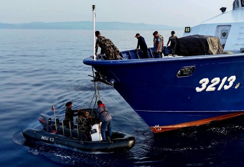 DKP Maluku Utara dan KKP Saat Melakukan Penertiban Rumpon. (Istimewa)
