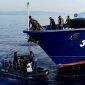 DKP Maluku Utara dan KKP Saat Melakukan Penertiban Rumpon. (Istimewa) 
