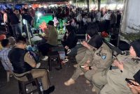 Personel Satpol-PP Kota Ternate Menggelar Penertiban di Pasar Higienis