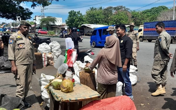 Penertiban Pedagang di Ruang Publik, Kota Ternate