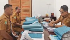 Penandatanganan Dokumen Perjanjian Kerja PPPK Paruh Waktu Pulau Taliabu. (Ikhy)